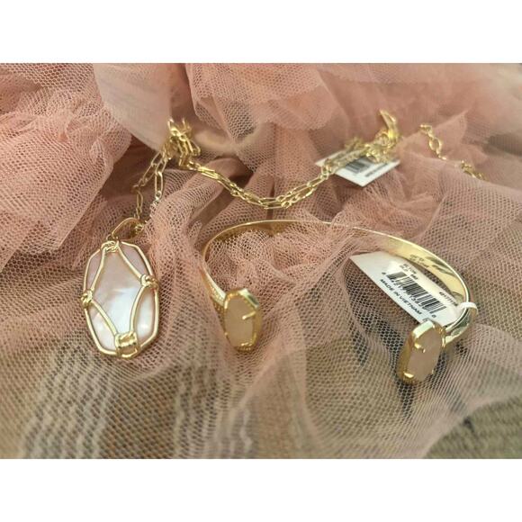 NWT Kendra Scott Elle Lattice Frame Long Pink Pendant Necklace & Matching Cuff - Picture 1 of 9